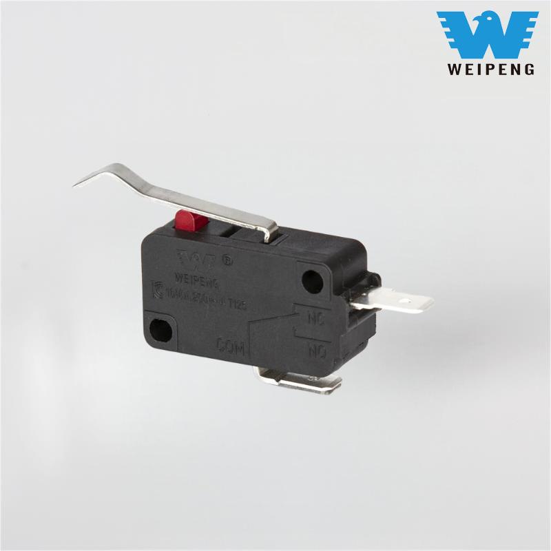 Vysokoproudový mikrospínač pro domácí mixér