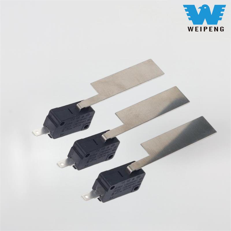 Mikrospínač HK-14 vyhrazený pro RV sporák se 2 kolíky